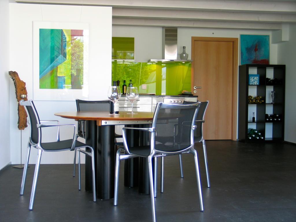 Artist'S Loft Zur Maloya Appartement Ormalingen Kamer foto